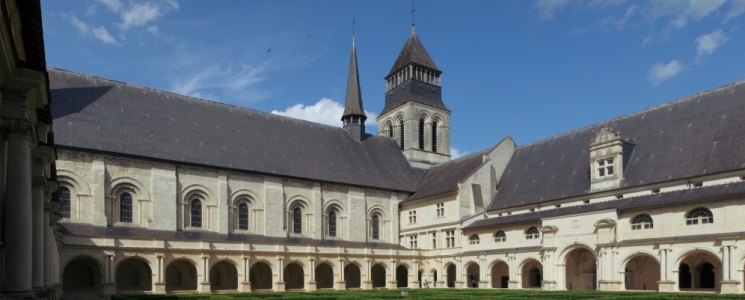 Photo L'abbaye Royale de Fontevraud - voyage Fontevraud-l'Abbaye
