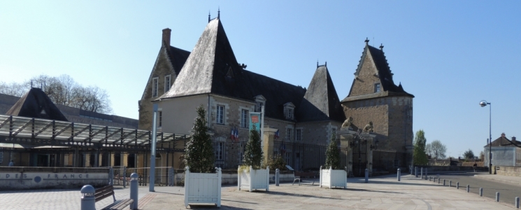 Photo Le Château des Carmes - voyage La Flèche
