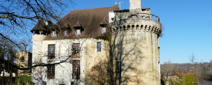 Photo Le château de Rognac - voyage Bassillac
