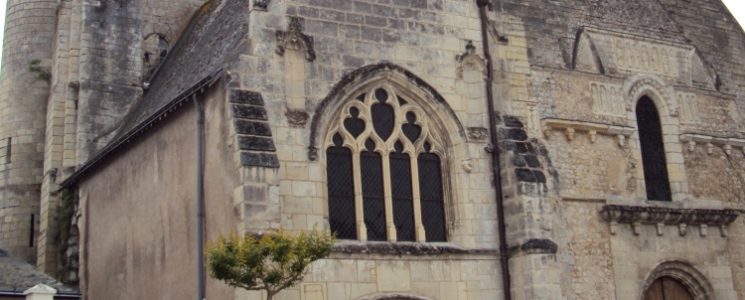 Photo L'église Saint Symphorien - voyage Azay-le-Rideau
