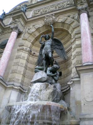 Photo Fontaine Saint-Michel - voyage Paris