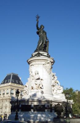 Photo Statue de la République - voyage Paris